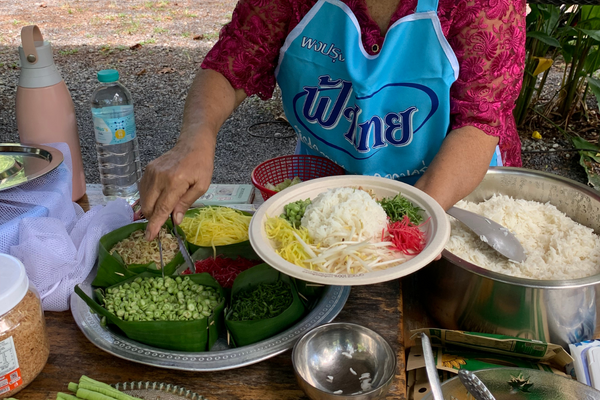 Thailand Mini Semester Dining