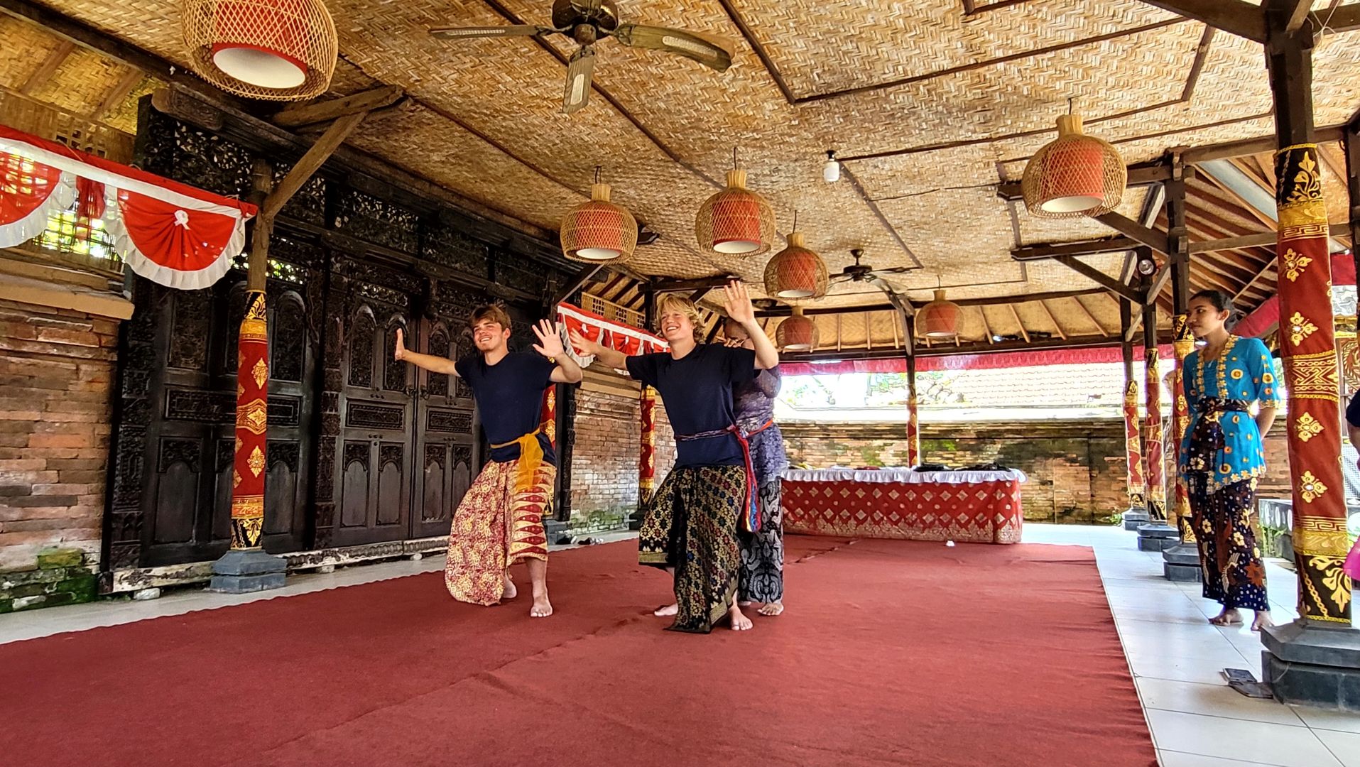 Bali Dancing On Gap Year